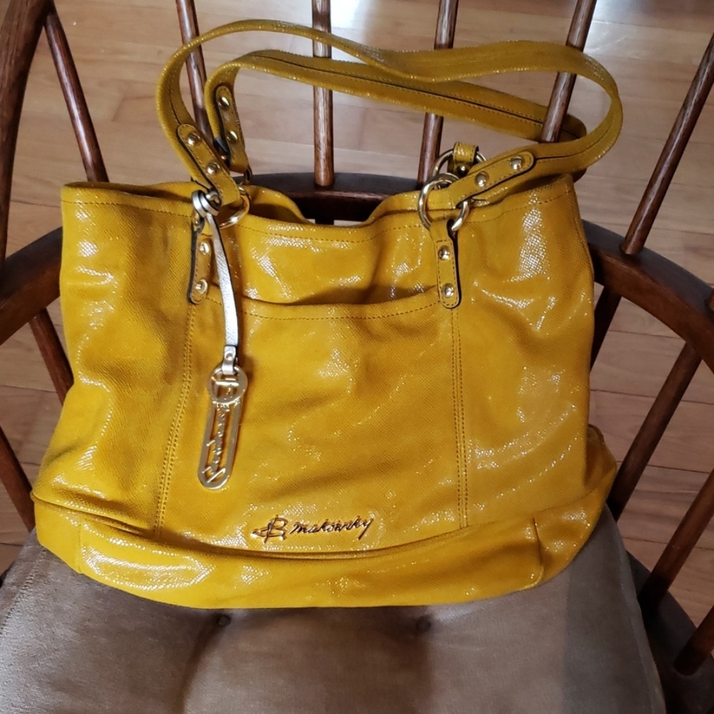 B Makowsky super size bag